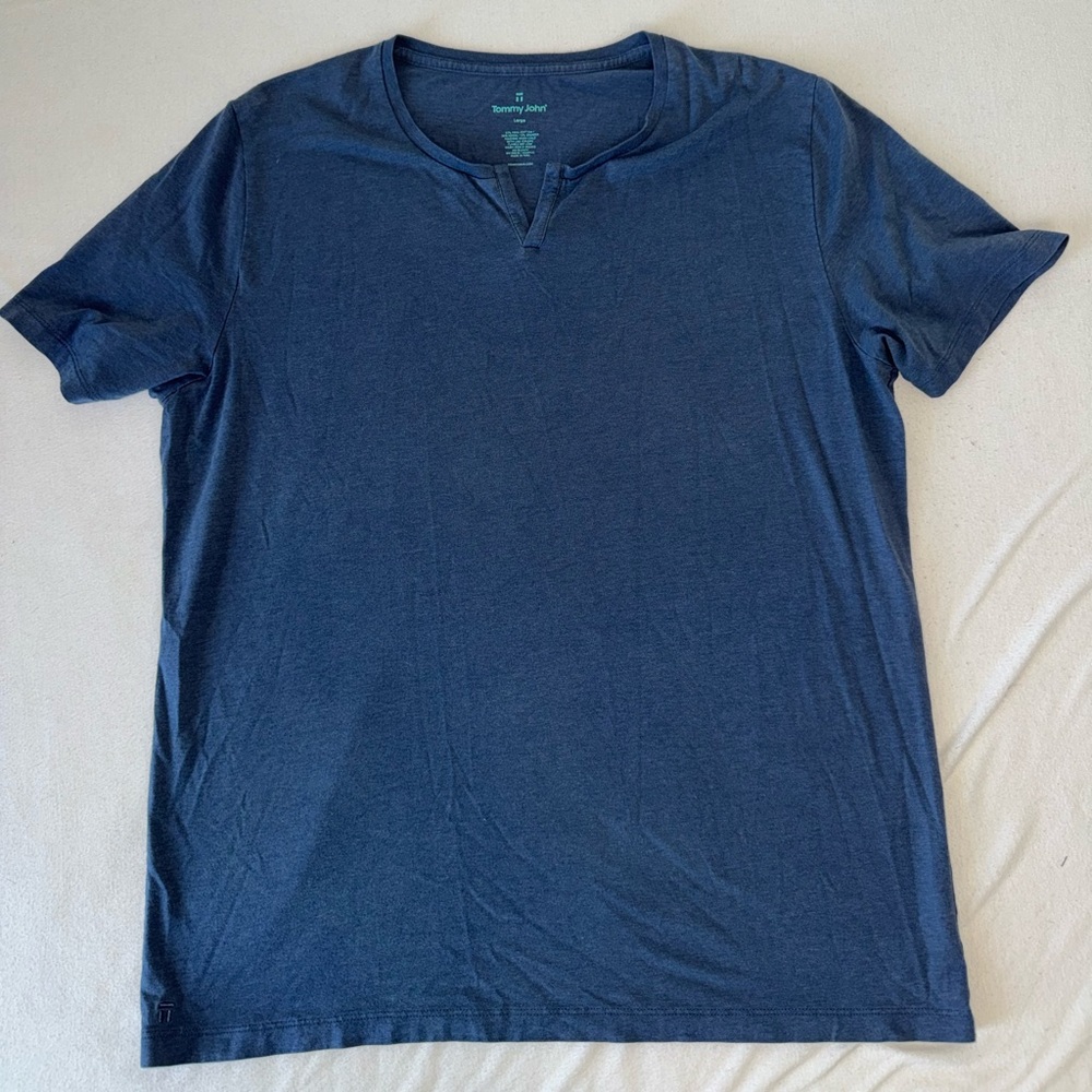 Tommy John Split-Neck T-Shirt